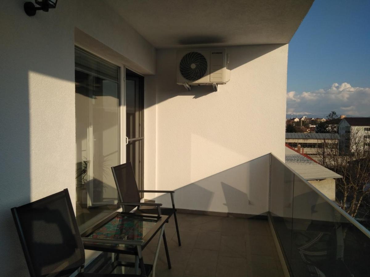 Azzurro Apartment Sibiu Extérieur photo